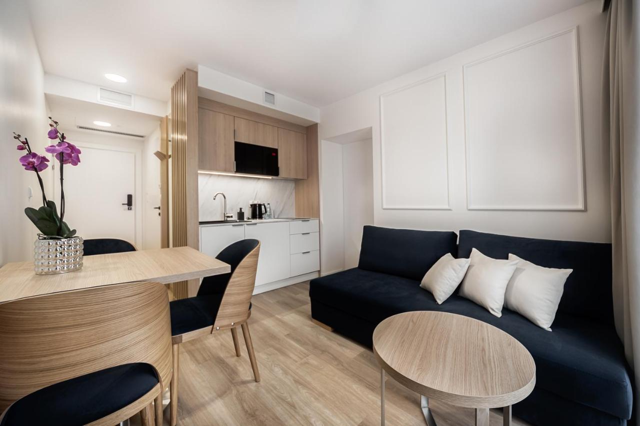 Aurum Aparthotel - Nowe Apartamenty Blisko Plazy - Neue Appartements In Strandnaehe Svinoústí Exteriér fotografie