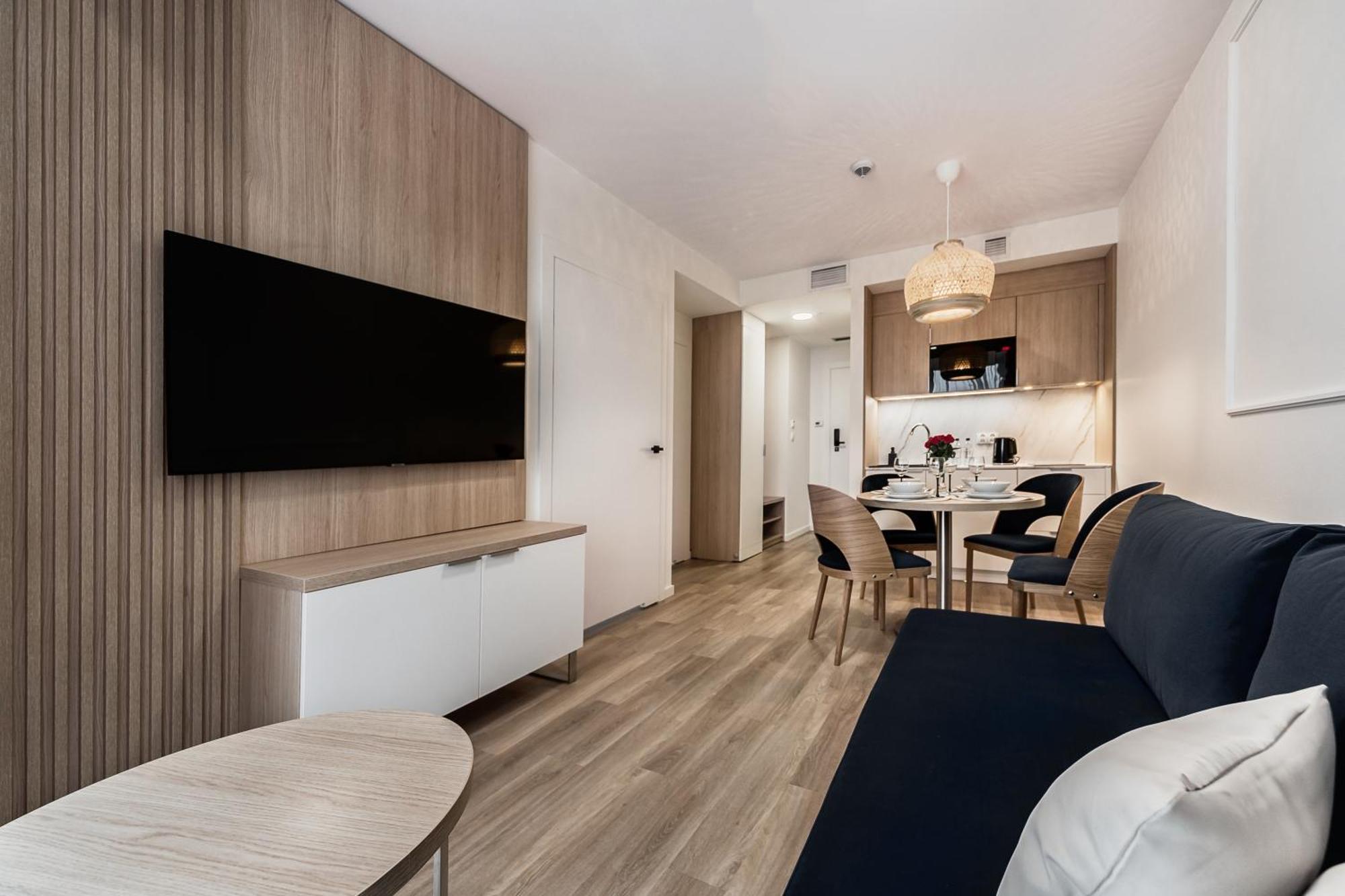 Aurum Aparthotel - Nowe Apartamenty Blisko Plazy - Neue Appartements In Strandnaehe Svinoústí Exteriér fotografie